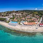 Villaggio Baia D'ercole Üdülőpark 4*