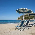 Villaggio Baia D'ercole 4*