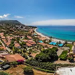 Holiday park Villaggio Baia D'ercole 4*