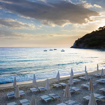 Villaggio Baia D'ercole פארק נופש 4*