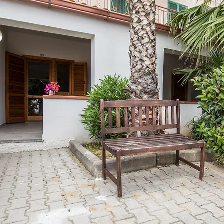 Villaggio Baia D'ercole 4*