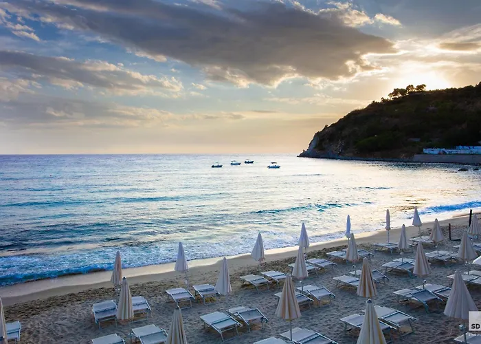 Villaggio Baia D'ercole 홀리데이파크 4*