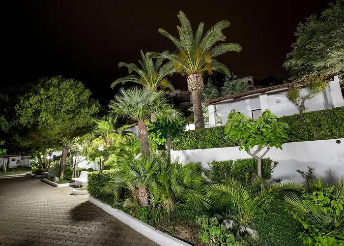 Villaggio Baia D'ercole 4*